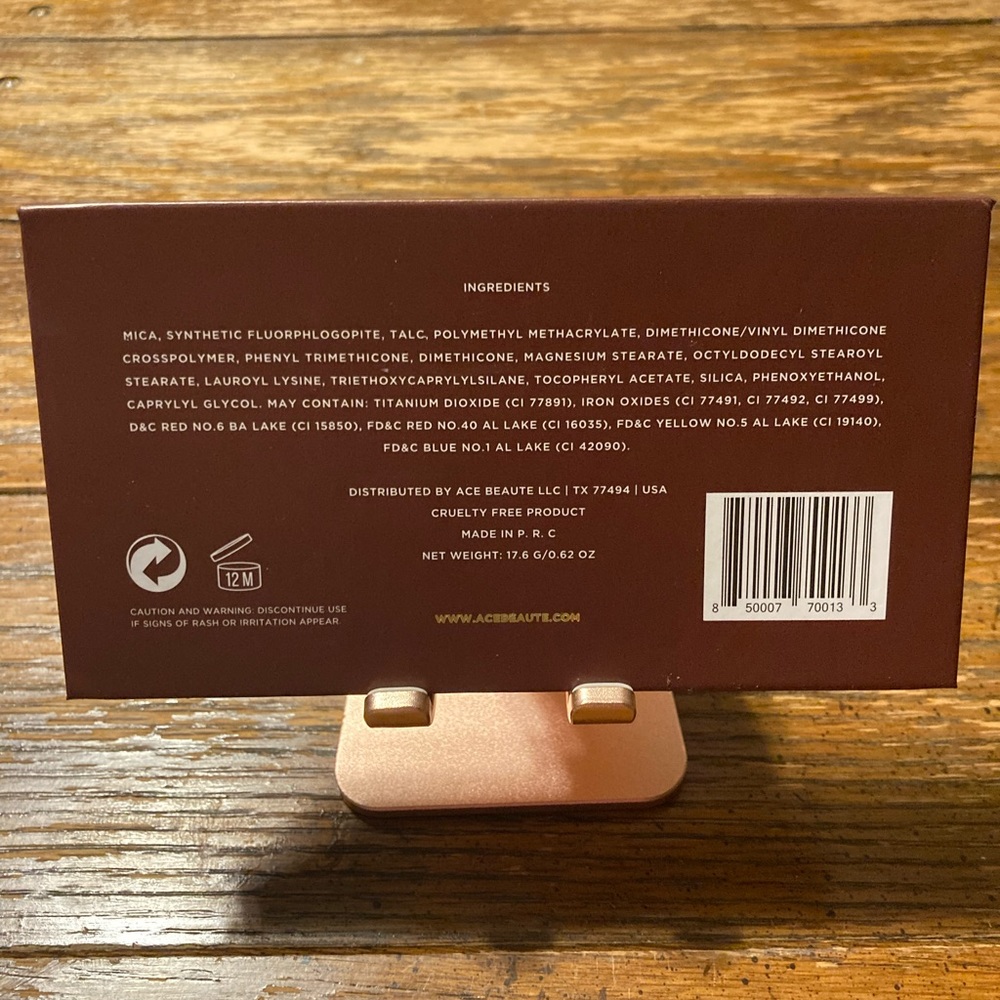 Bronzed in Paradise Palette - Picture 3 of 3